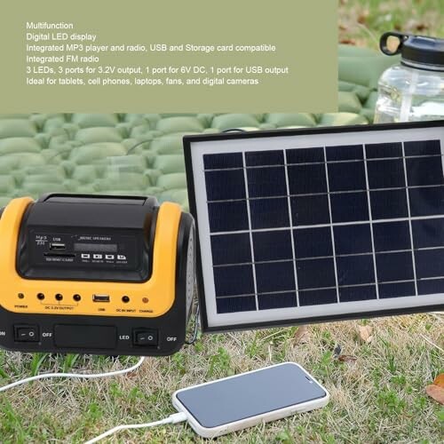 Chargeur solaire portable avec panneau et appareil connecté.