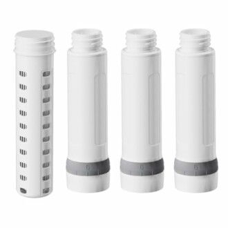 Cartouches de filtre à eau blanches alignées.